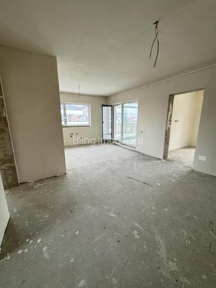 Apartament tip Penthouse, 4 camere, 87 mp, terasa 88 mp, Zona Eroilor - 3