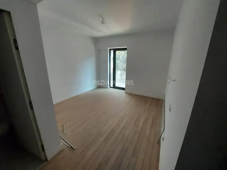 Apartament 3 camere bloc lux/ 13 Septembrie - Panduri /parcare inclusa - 4