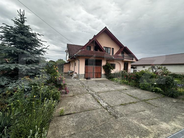 Pensiune turistica zona Runcu