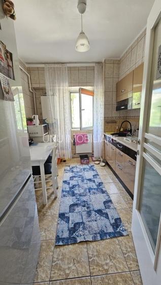 etaj 1 ap 2 camere decomandat 57mp zona nicolina belvedere - 5