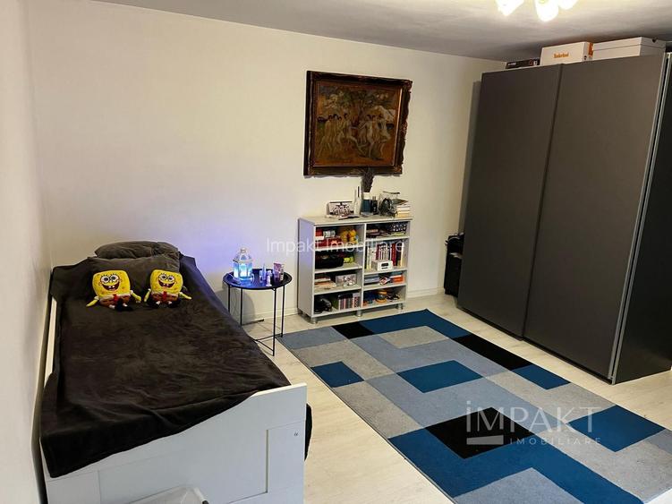 Casa frumoasa de vanzare la curte comuna, zona Centrala! - 6