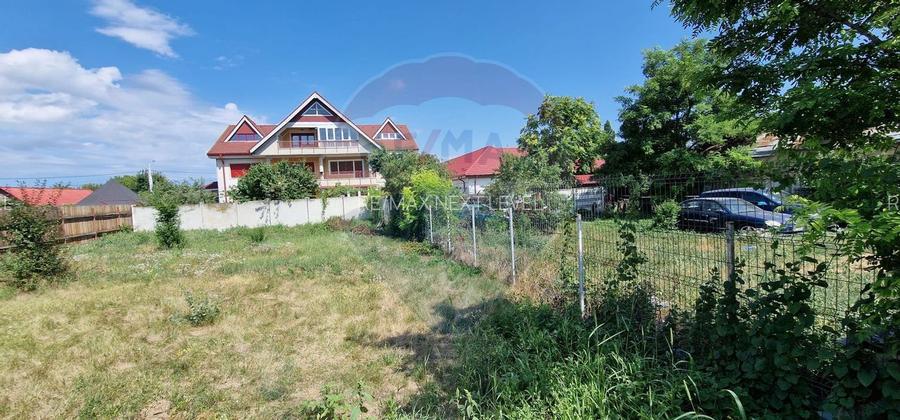 Teren Bacau / Strada Ion Luca Caragiale de INCHIRIAT - 4