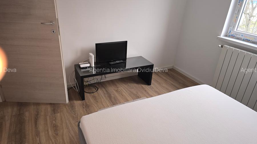 Vand apartament cu 2 camere in Deva, zona Gojdu (Motilor) et. 3, - 2