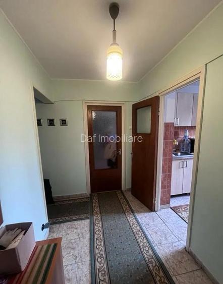 106900 euro - 3camere-70mp- etaj 3 -metrou brancoveanu - 6
