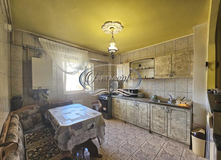 Locuinta spatioasa cu balcon, zona Tasnad Manastur - 5