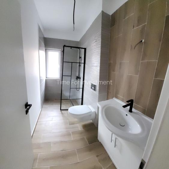 1\2 Duplex Utvin P+E,5 Camere,2 Bai,Toate Utilitatile - 6