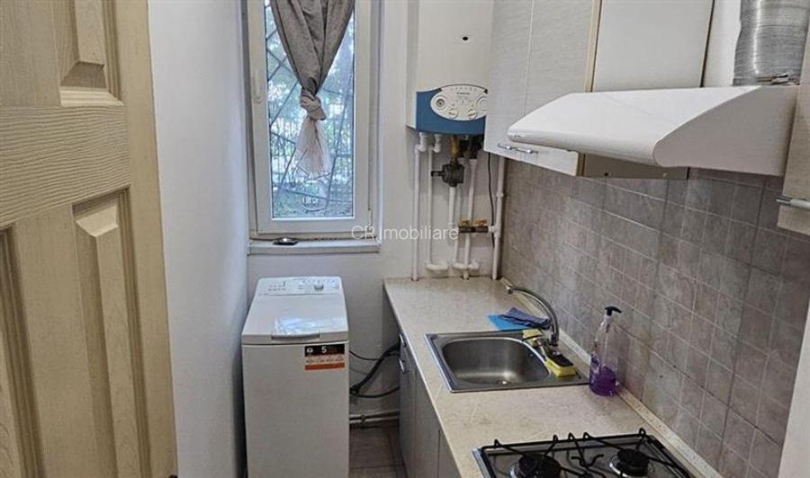 Garsoniera Titan - 2