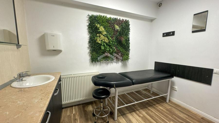 Spațiu comercial 45 mp parter - 2 parcări - salon amenajat - 9