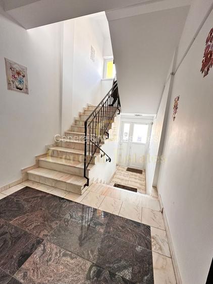Apartament 3 camere de vanzare– Tractorul - 11