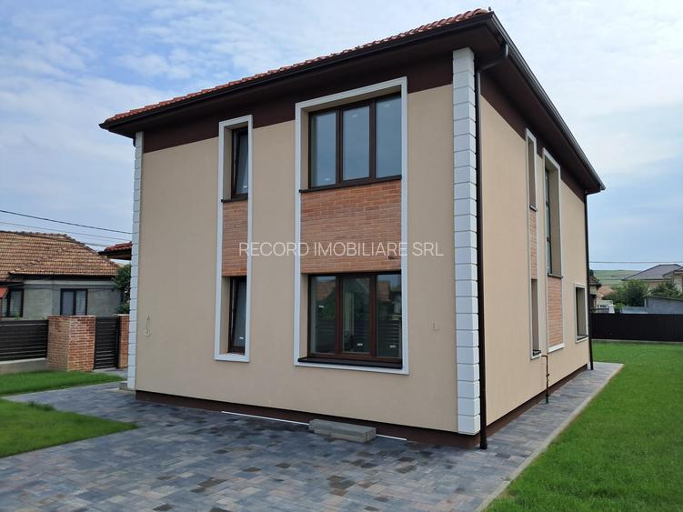 Casa constructie noua P+E, sup.152 mp, teren 601 mp Apahida - 3