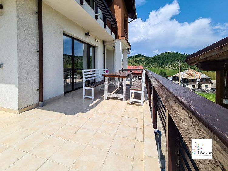 Vila Cu Panorama De Vanzare In Fundata - 8