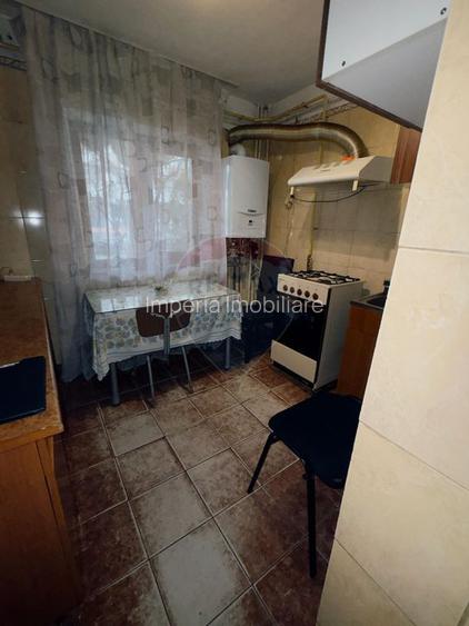 De inchiriat, 4 camere, decomandat, bilateral, centrala proprie, 400€ - 15