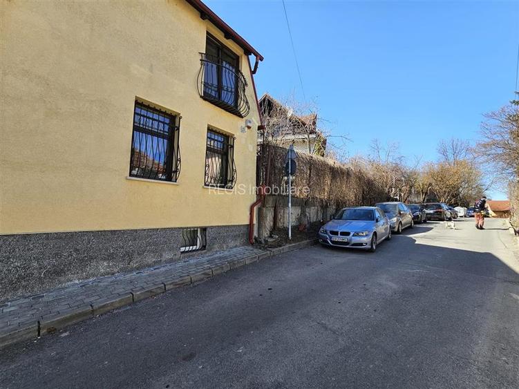 Casa de vanzare in centrul Brasovului – Strada Horia - 24