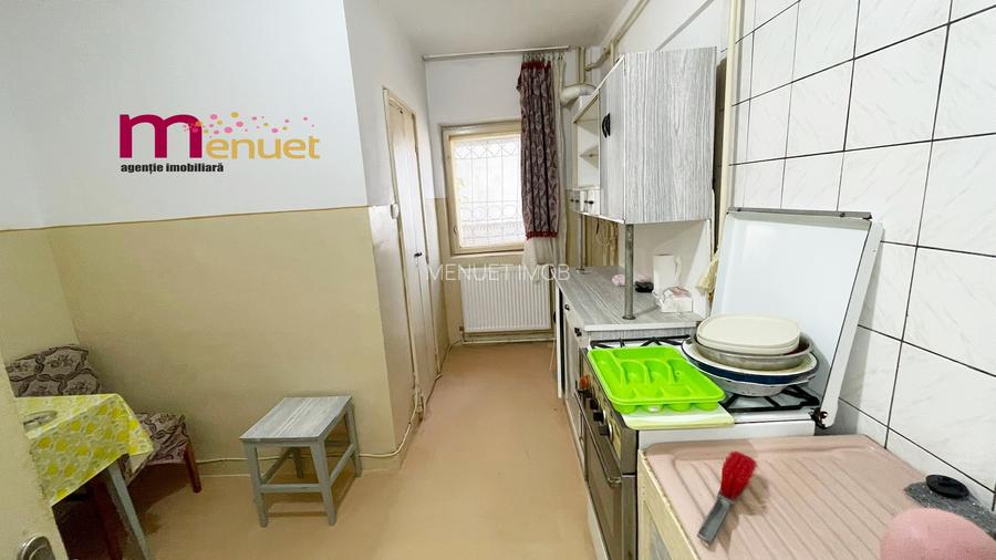 Apartament 4 camere,str.1848,etaj 2 - 3