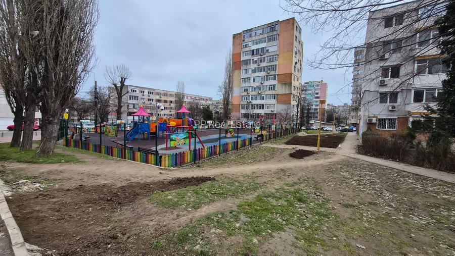 Scoala Generala nr 7 Cta /Piata Brotacei - ap 2 cam, et 4/4 (centrala gaze) - 6