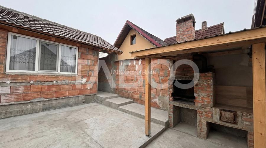 Casa individuala de vanzare 95 mp utili cu 540mp teren Sura Mare - 19