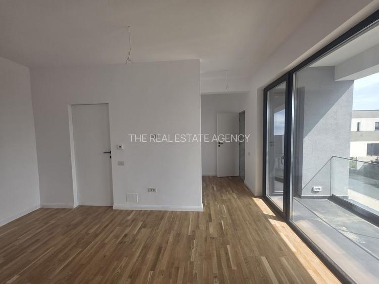 Vila LUX | 5 camere | TUNARI - 11