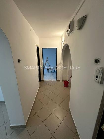 Spatiu comercial Podu Ros - 2