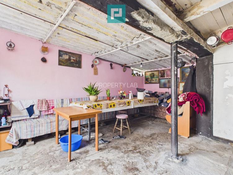 2 case separate + curte 1400 mp – Zona Dâmbovița - 30