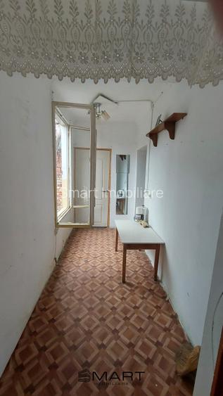 Apartament la casa si curte zona Centrala - 2