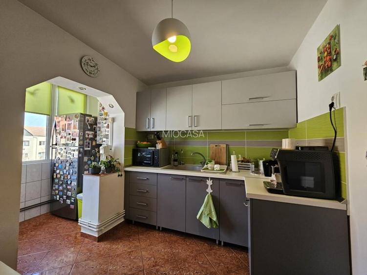 Langa SUD Plaza. Decomandat. 2 Bai. Mobilat si utilat. - 8