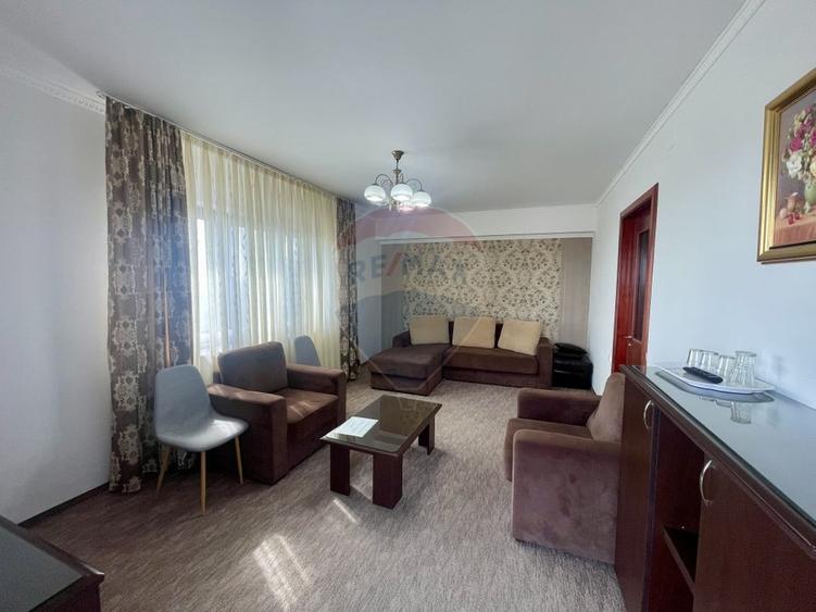 Hotel / Pensiune de vanzare în Ranca