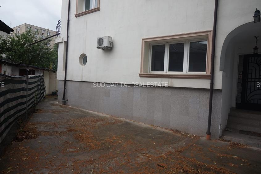 Vilă de  la Podul Grant – 250 mp + 100 mp curte - 53