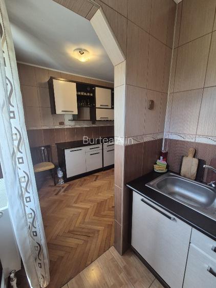 3 camere decomandat Calarasi - 6