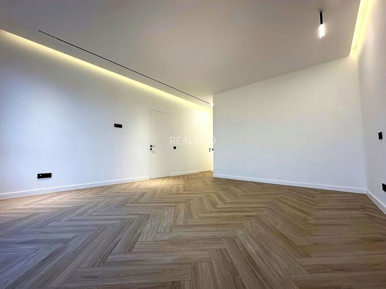 UNIC  |  Vilă Individuală Premium cu Design Contemporan și Finisaje de Lux - 21