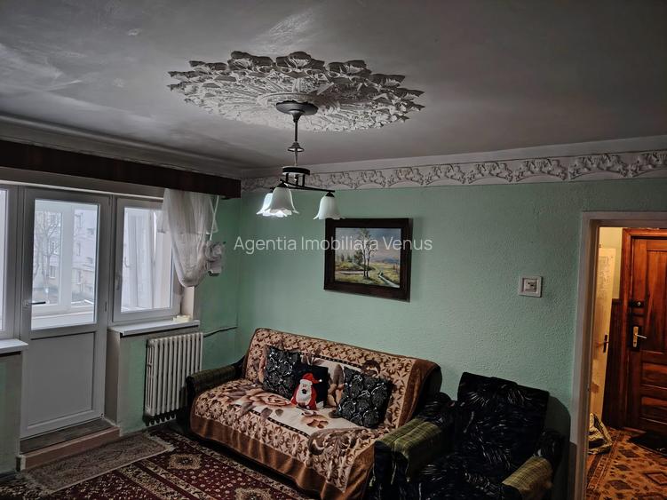 Apartament 3 camere zona Nova Optic - 2