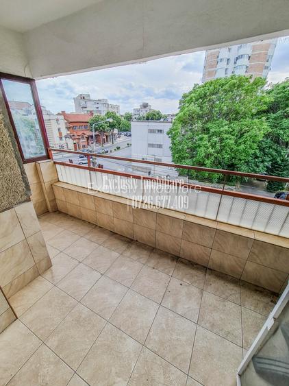 AP 100 mp cu Parcare! 4 cam transformat in 3 cam -3 AC, 3 balcoane- termen lung - 4