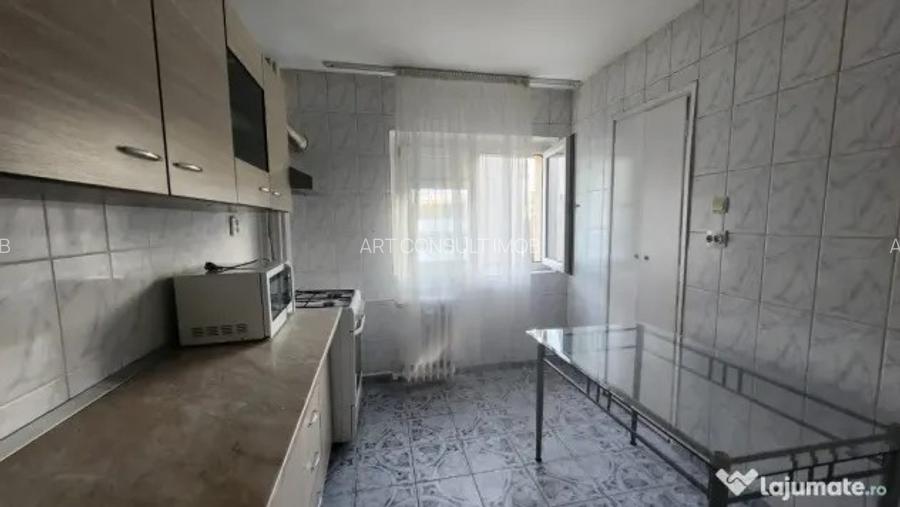 Apartament 2 Camere | Vitan | Decomandat | Balcon | Mijloace de Transport - 3