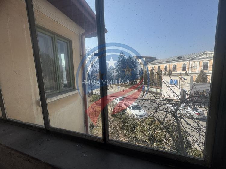 Casa zona Liceul Brancusi - 22