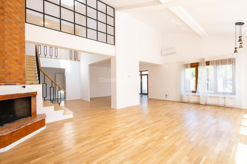 Vanzare Vila cu piscina Iancu Nicolae - 4