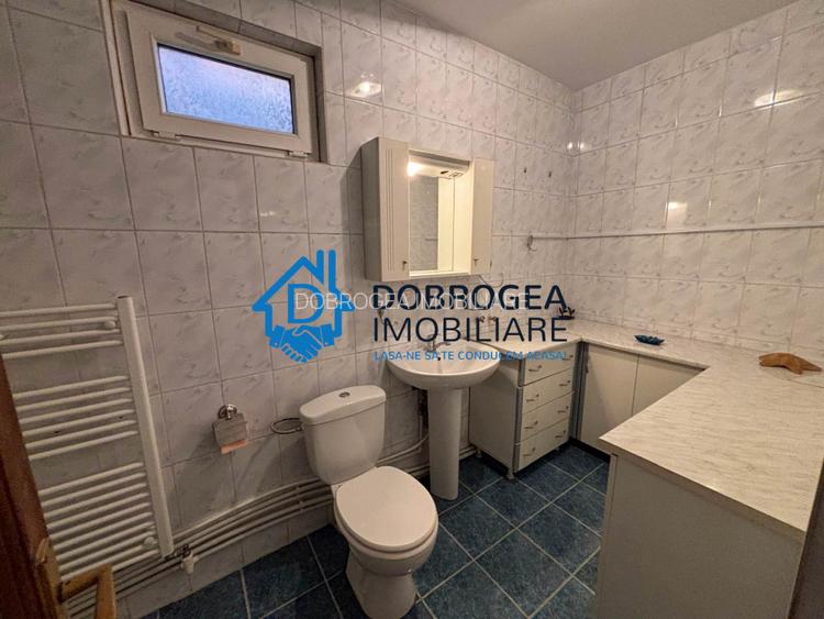 STRADA TRAIAN  - CASA  LA SOL ,TEREN 783 MP, DESCHIDERE 14 MP - 14