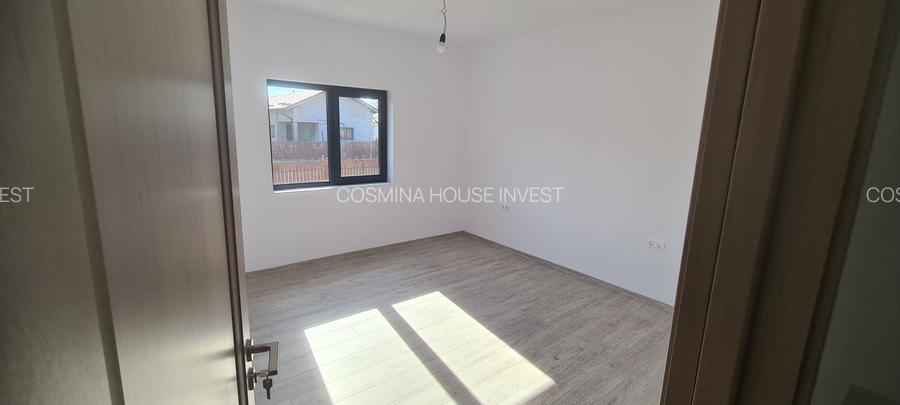Se vinde casa individuala  100000 euro - 10