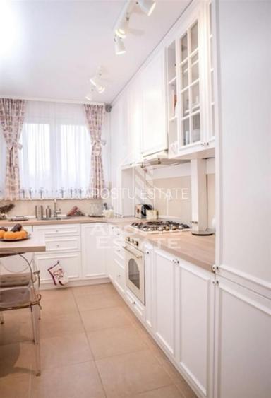 Apartament cu 2 camere decomandat zona Lipovei - 2