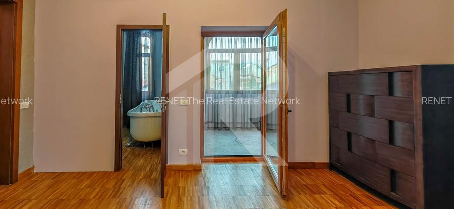 Spațiu profesional cu caracter într-o vilă individuală - 14