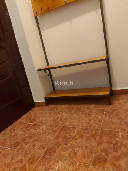 Inchiriez garsoniera strada Lorena Etaj 5 1 baie 1bucatarie 1 camera ,24 mp ,200 - 9