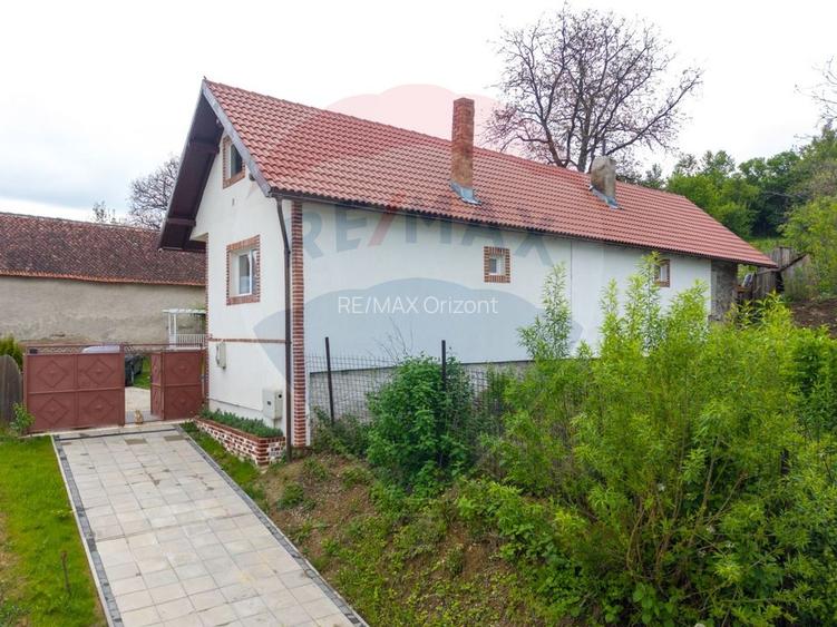 Casă de poveste la poalele muntelui, Purcareni. - 3
