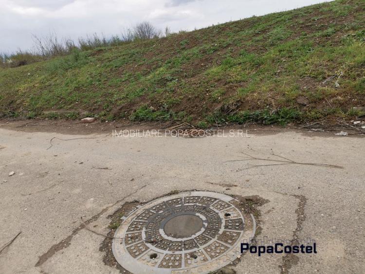 Sisesti str.Dirijorului (in capatul str.Al.Bratu) 1000 mp deschidere 18,27 ml - 9