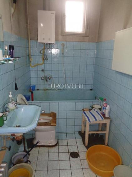 Vanzare casa 220 mp utili, teren 860 mp, Semicentral - 14