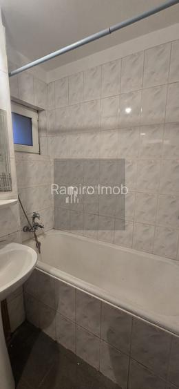 Apartament 3 camere  GIURGIULUI 72 mp DE RENOVAT - 11