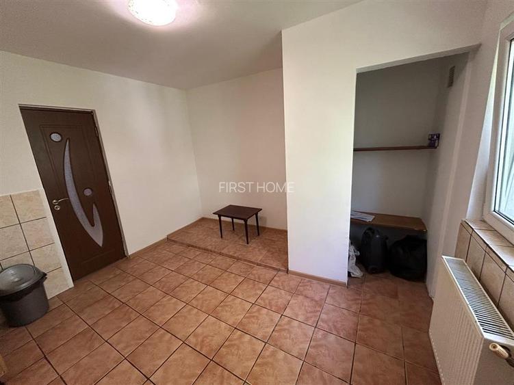 Apartament cu 3 camere de vanzare, zona Piata Moldovei - 9