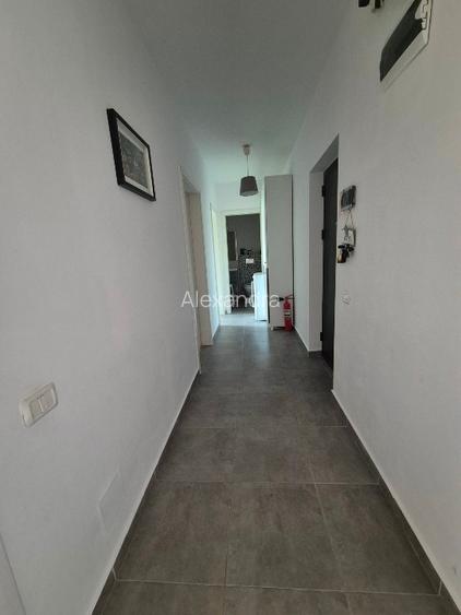 Vând apartament cu 3 camere,loc de parcare si boxă. - 14