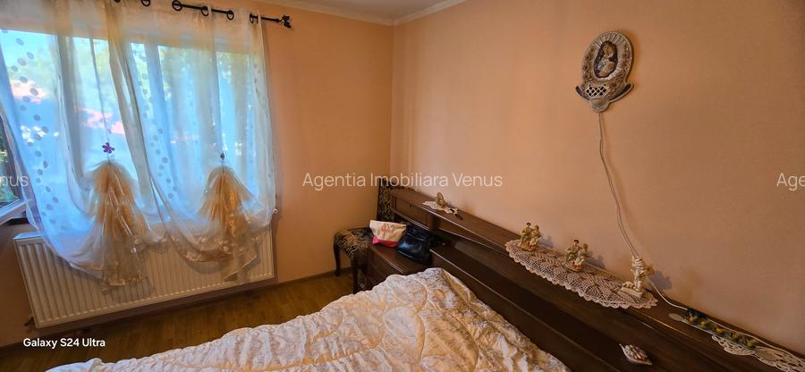 Casa cu etaj si 3552mp teren la Zaicesti - 11