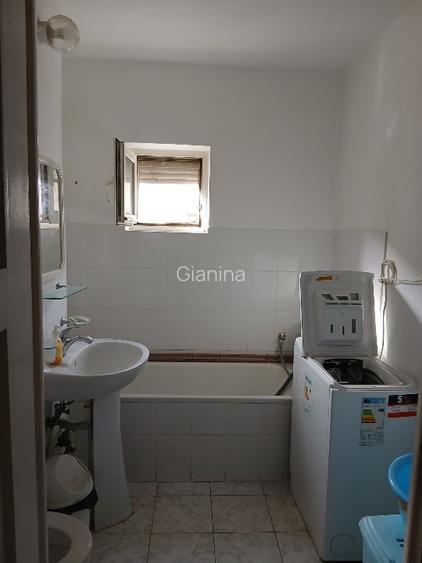 Persoana fizica vand apartament etaj 1 - 6