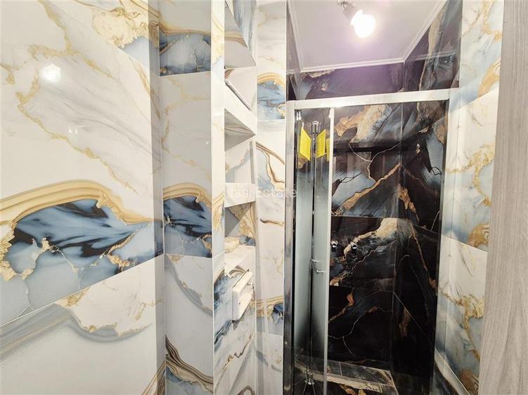 Apartament cu 4 camere de vanzare - 6