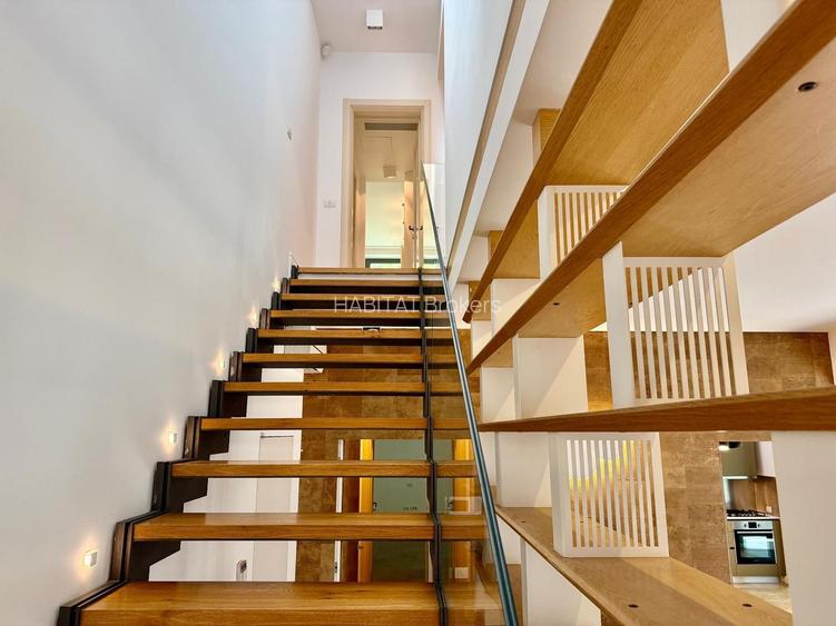 Refined Luxury Residence | Exclusive Villa with Private Spa - 10