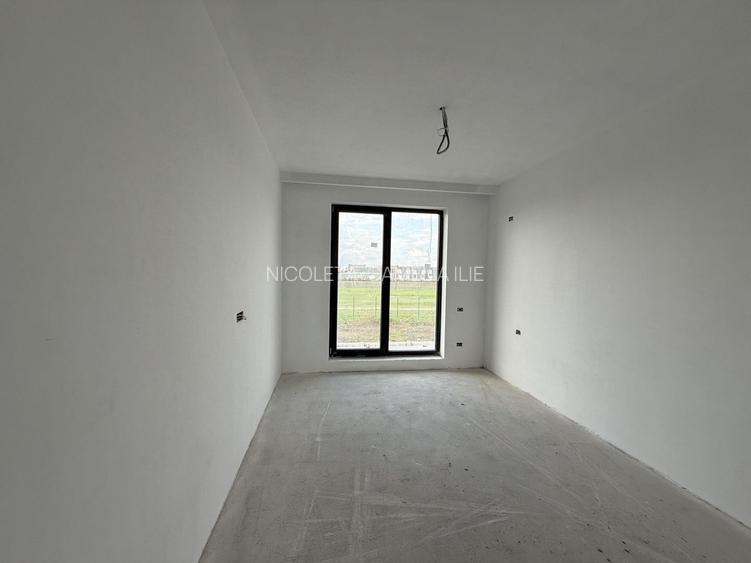 CASA| VILA INDIVIDUALA | LUX| COM 0% | 5 CAM| PROPRIETAR| NOU ! CURTE - 11